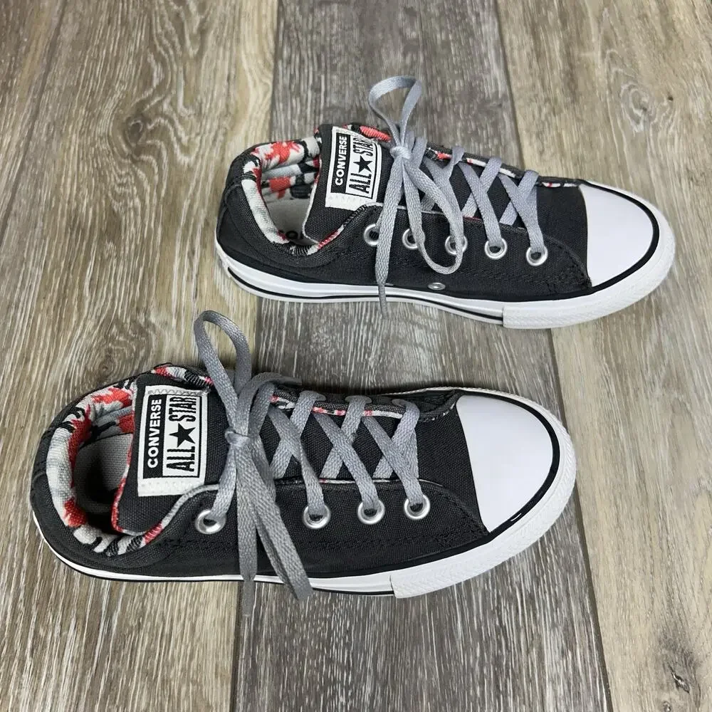 Converse previously owned